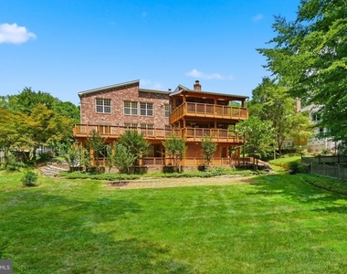 6503 Anna Maria Court - Photo Thumbnail 52