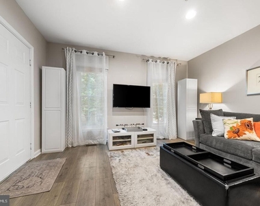 8850 Ashgrove House Lane - Photo Thumbnail 3