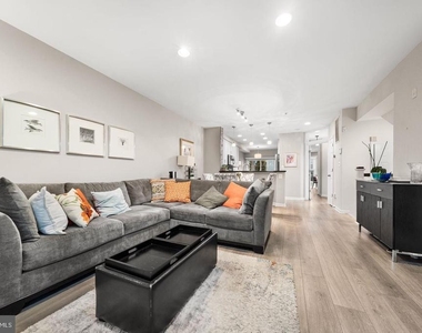8850 Ashgrove House Lane - Photo Thumbnail 4