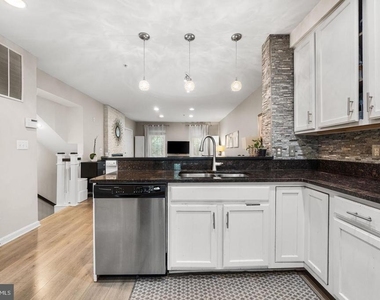 8850 Ashgrove House Lane - Photo Thumbnail 10