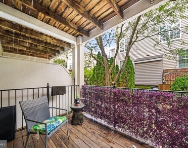 8850 Ashgrove House Lane - Photo Thumbnail 33