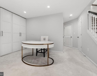 8850 Ashgrove House Lane - Photo Thumbnail 32
