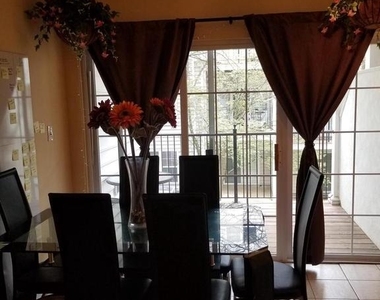 1587 Leeds Castle Drive - Photo Thumbnail 3