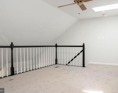 7379 Hidden Knolls Court - Photo Thumbnail 11