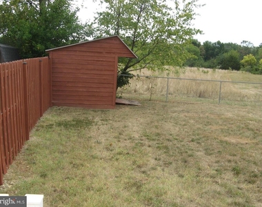 125 Pocono Place - Photo Thumbnail 14