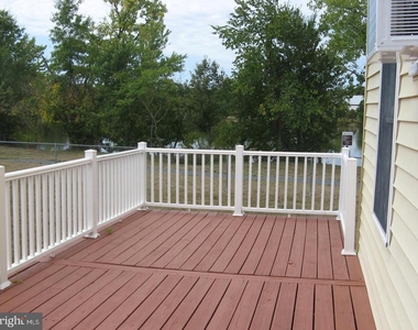 125 Pocono Place - Photo Thumbnail 12