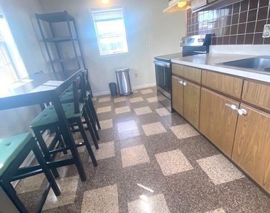 9415 Lee Highway - Photo Thumbnail 4