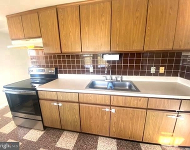 9415 Lee Highway - Photo Thumbnail 5