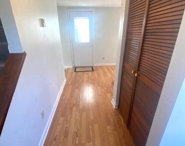 9415 Lee Highway - Photo Thumbnail 11