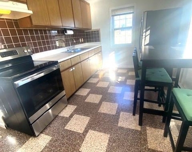 9415 Lee Highway - Photo Thumbnail 3