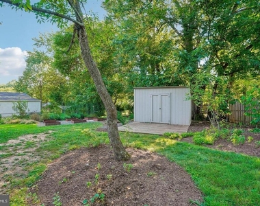 10316 Monroe Court - Photo Thumbnail 32