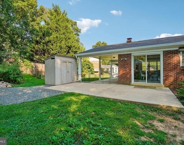 10316 Monroe Court - Photo Thumbnail 30