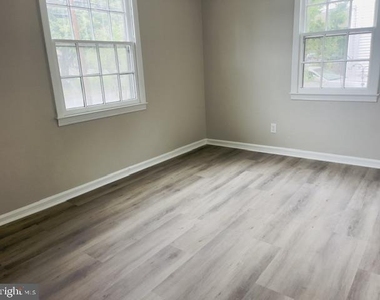 4103 Chestnut Street - Photo Thumbnail 8