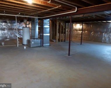 1407 Graham Drive - Photo Thumbnail 23
