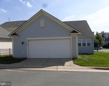 1407 Graham Drive - Photo Thumbnail 24