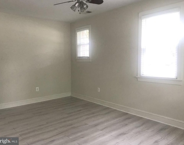 401 Commonwealth Avenue - Photo Thumbnail 35