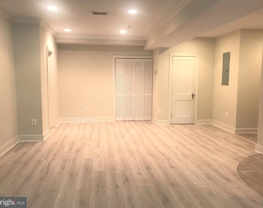 401 Commonwealth Avenue - Photo Thumbnail 16