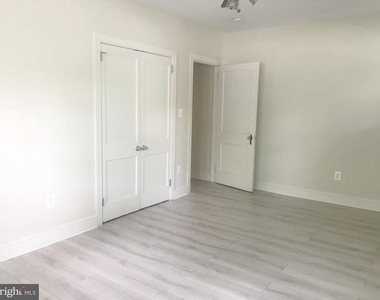 401 Commonwealth Avenue - Photo Thumbnail 32