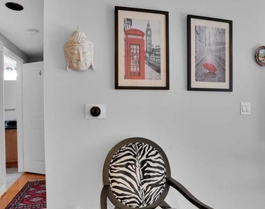 1020 Highland Street N - Photo Thumbnail 18