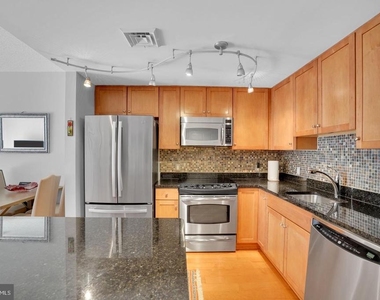 1020 Highland Street N - Photo Thumbnail 1