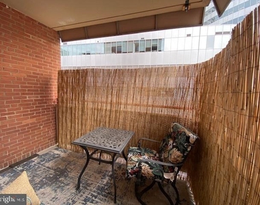 1121 Arlington Boulevard - Photo Thumbnail 20