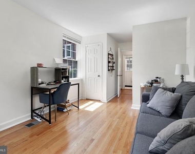 3000 S Columbus Street - Photo Thumbnail 16