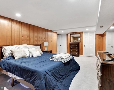 3000 S Columbus Street - Photo Thumbnail 22