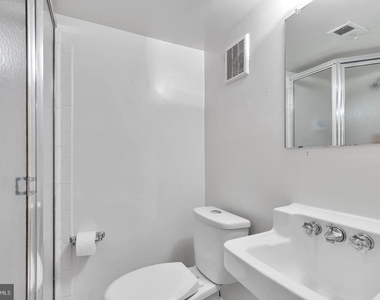 3000 S Columbus Street - Photo Thumbnail 19