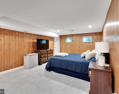 3000 S Columbus Street - Photo Thumbnail 20