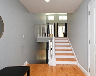 919 N American Street - Photo Thumbnail 2