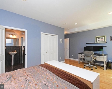 919 N American Street - Photo Thumbnail 15