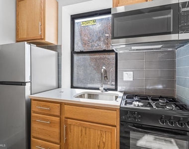 1224 Chancellor Street - Photo Thumbnail 8