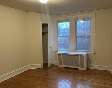 5918 N Franklin Street - Photo Thumbnail 5