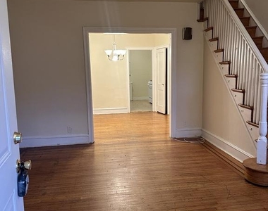 5918 N Franklin Street - Photo Thumbnail 10