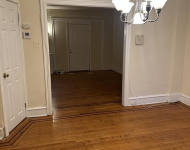 5918 N Franklin Street - Photo Thumbnail 9