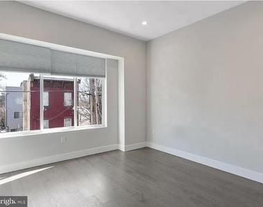 2118 N 8th Street - Photo Thumbnail 5