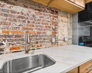 1224 Chancellor Street - Photo Thumbnail 11
