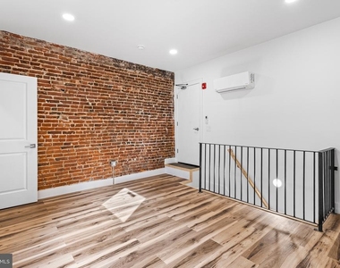 1224 Chancellor Street - Photo Thumbnail 3