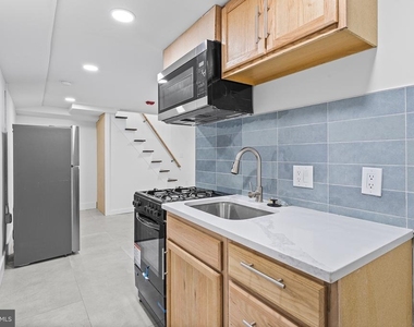 1224 Chancellor Street - Photo Thumbnail 12