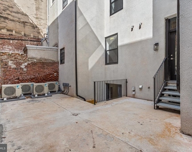 1224 Chancellor Street - Photo Thumbnail 14