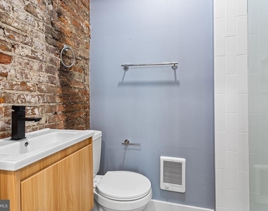 1224 Chancellor Street - Photo Thumbnail 4