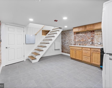 1224 Chancellor Street - Photo Thumbnail 7