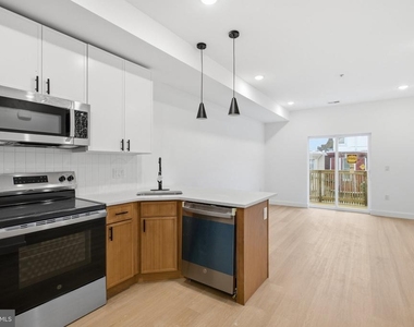 2449 N 6th Street - Photo Thumbnail 1