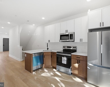 2613 N 12th Street - Photo Thumbnail 1