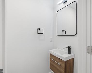 2613 N 12th Street - Photo Thumbnail 11