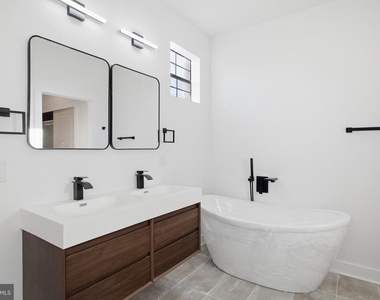 2613 N 12th Street - Photo Thumbnail 25