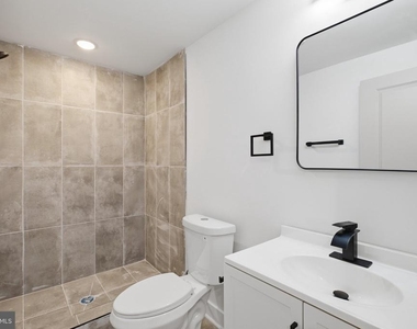 2613 N 12th Street - Photo Thumbnail 3
