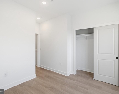 731 W Huntingdon Street - Photo Thumbnail 19