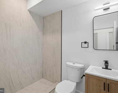 731 W Huntingdon Street - Photo Thumbnail 16