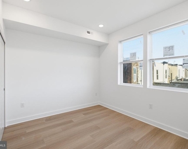 731 W Huntingdon Street - Photo Thumbnail 13
